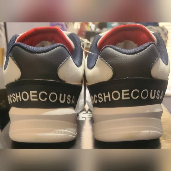 DC Decel SN Shoes, New In Original Box!! Mens 9 - Picture 7 of 11